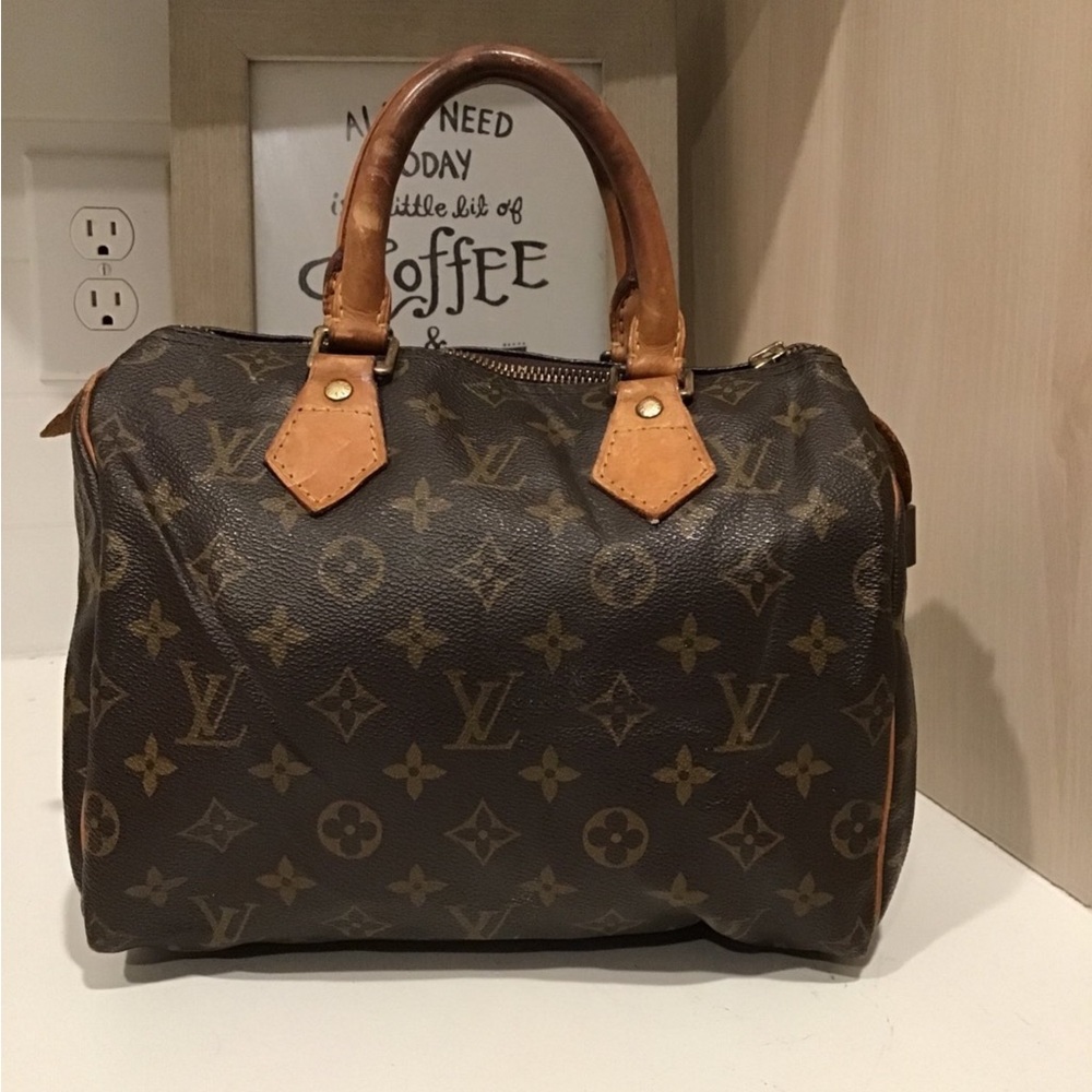 Louis Vuitton speedy 25